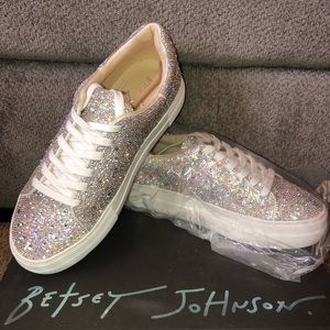Betsey Johnson ✨rhinestone✨ sneakers